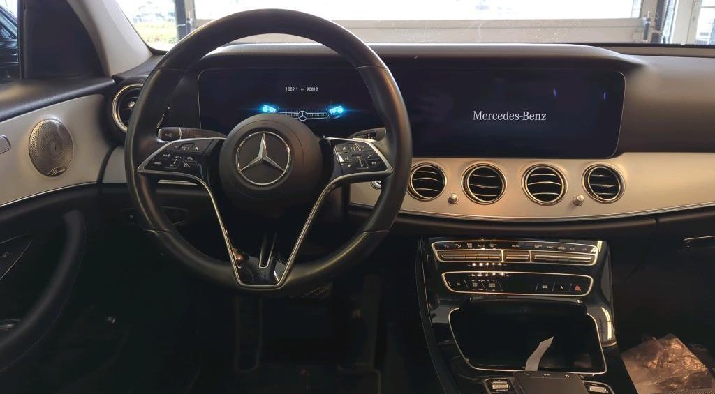 Mercedes-Benz E E 220 d 7