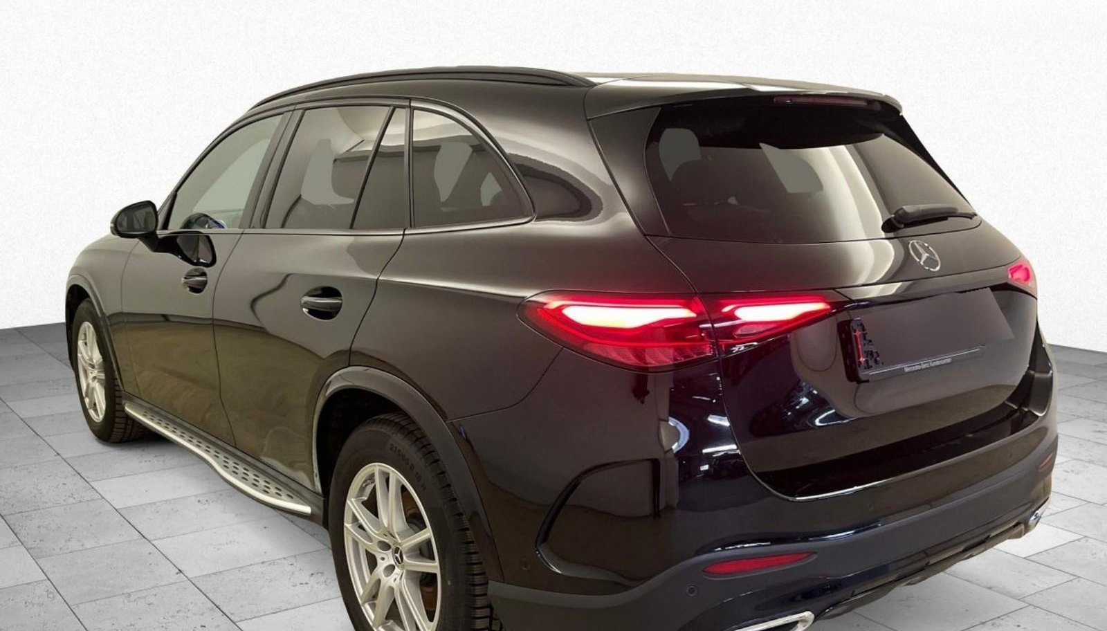 Mercedes-Benz GLC 2x AMG Line 3
