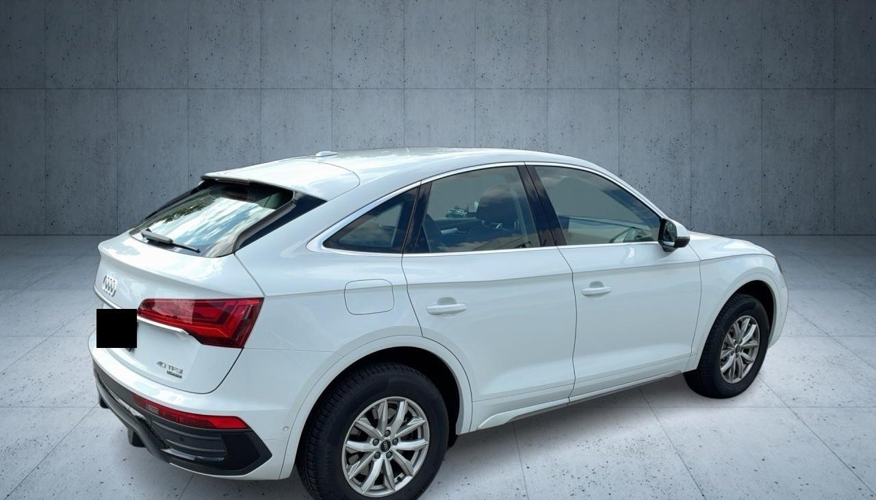 Audi Q5 Sport 3