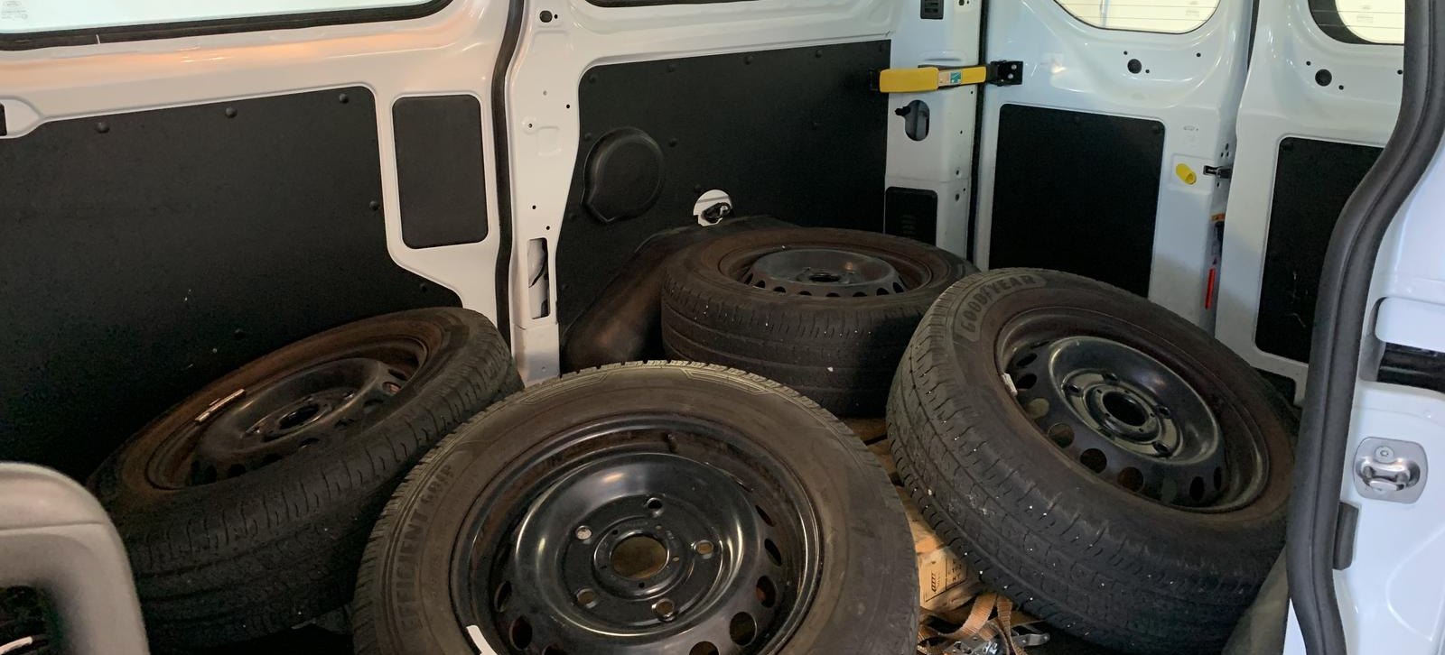 Ford Transit Custom 320 L1 Hybrid Trend 7
