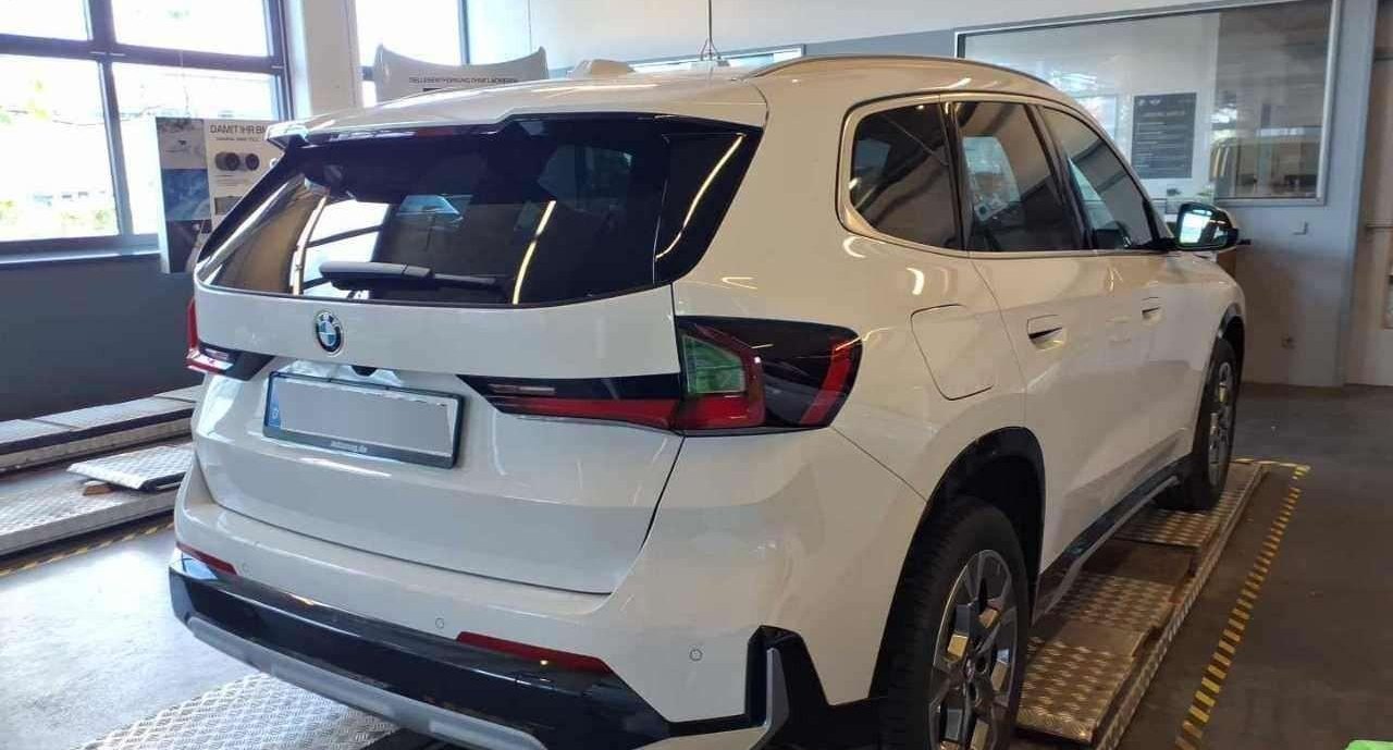 BMW X1 xDrive 23 d xLine 2