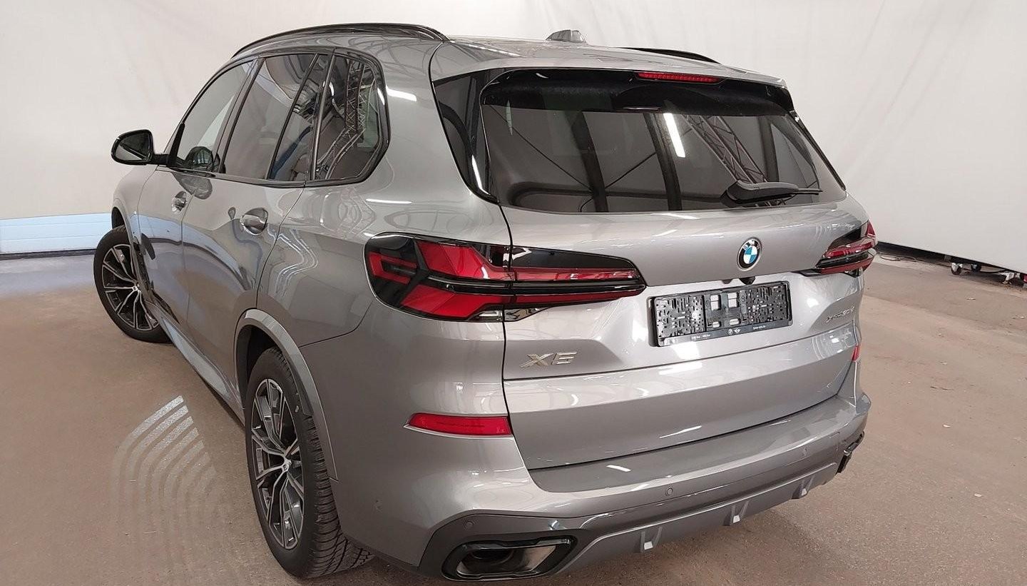 BMW X5 M Sport Pro 3