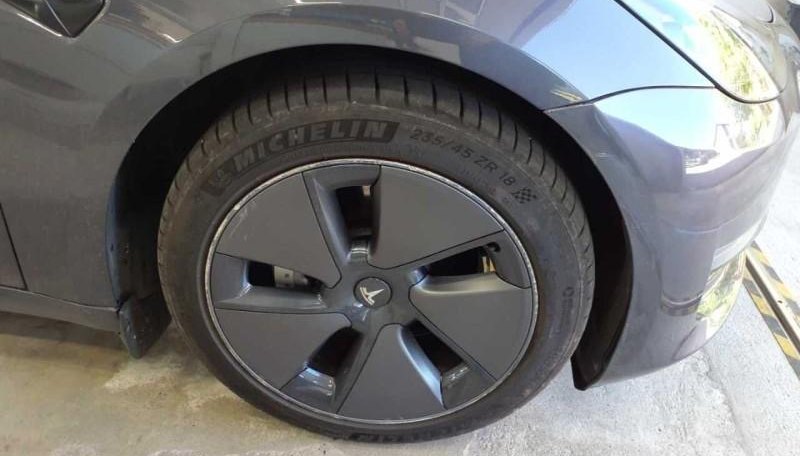 Tesla Model 3 Long Range Dual AWD 5