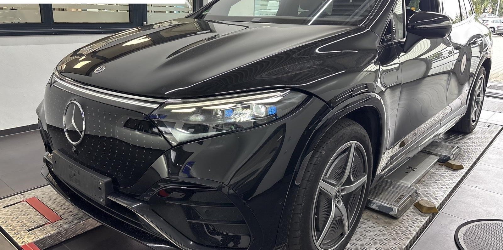 Mercedes-Benz EQS AMG Line