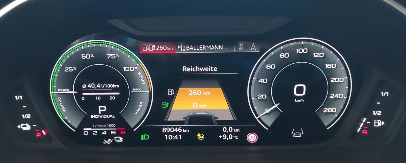 Audi Q3 45 TFSI e basis 7