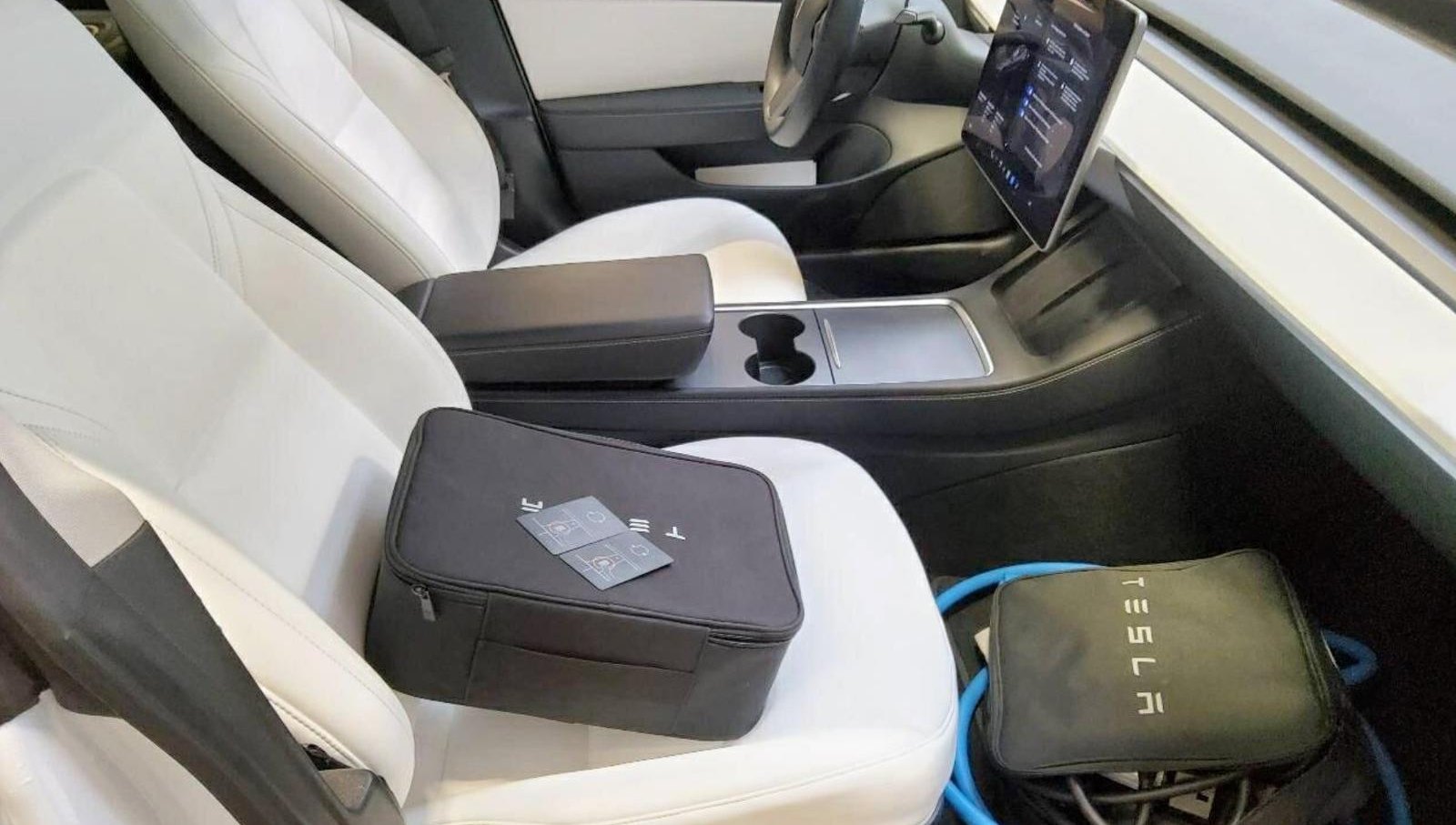 Tesla Model 3 Long Range Dual AWD 2