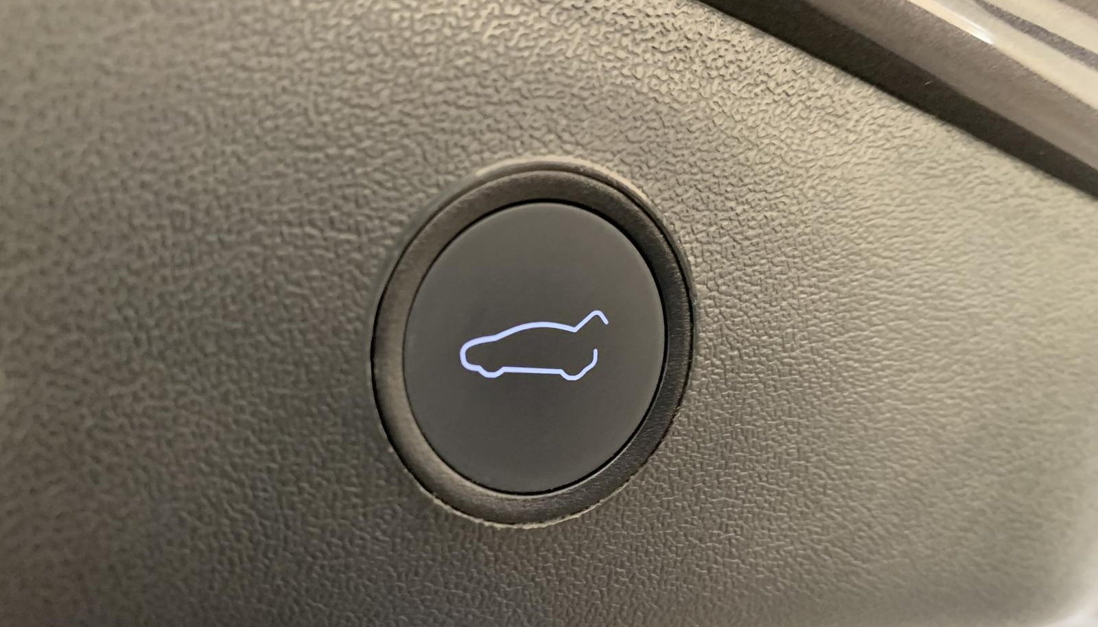 Tesla Model 3 Performance 7