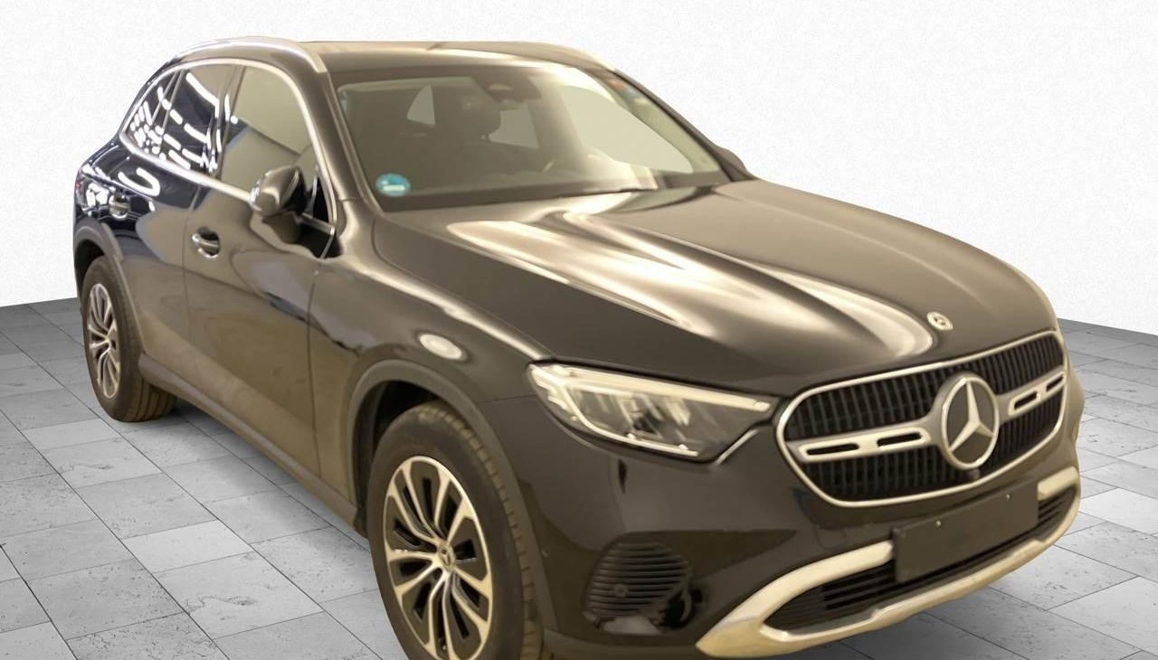 Mercedes-Benz GLC Avantgarde 8