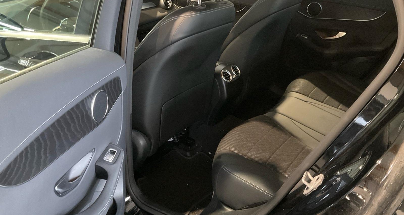 Mercedes-Benz GLC Exclusive Interieur 7