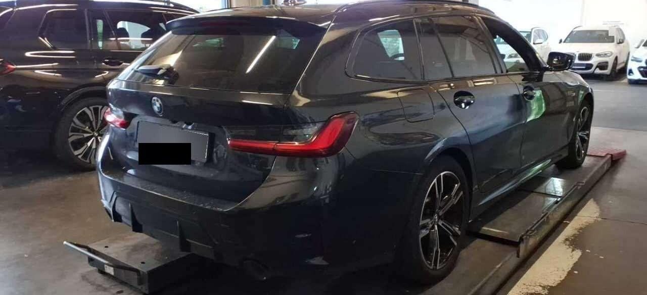 BMW 3 M Sport 2