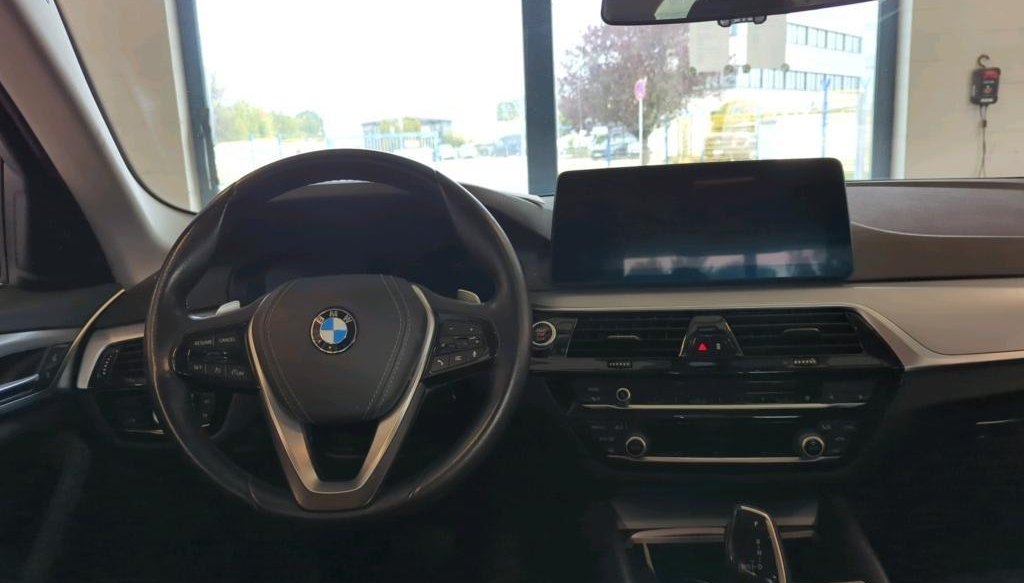 BMW 5 520 Lim i 7