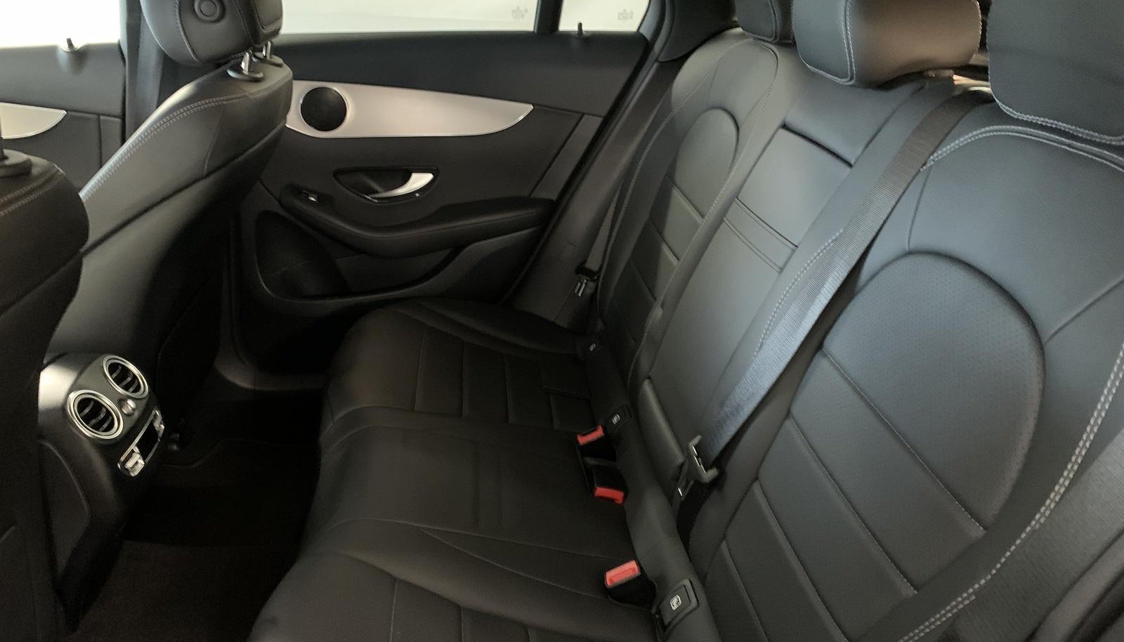 Mercedes-Benz GLC GLC 300 d 4Matic 11