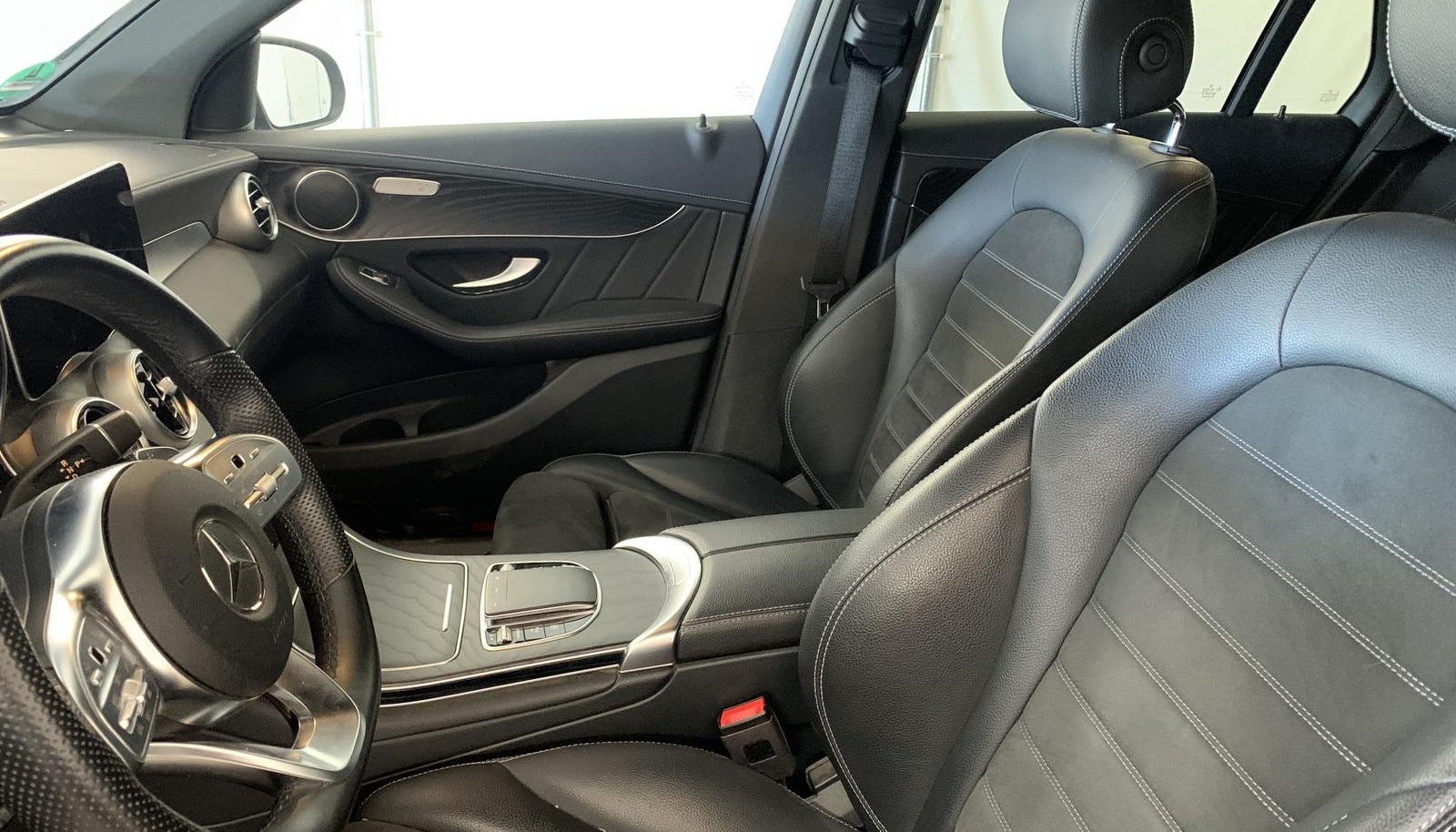 Mercedes-Benz GLC AMG Line 12