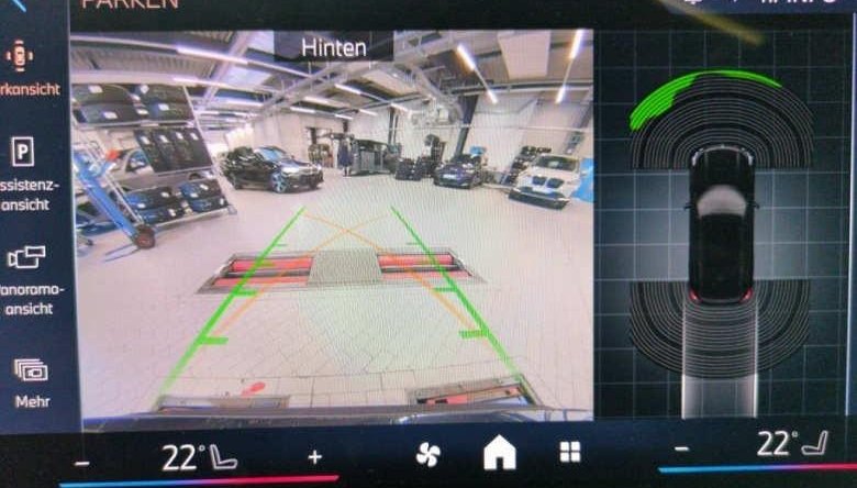 BMW X1 23d DRIVING+/LED+/HARMAN/KAMERA/AHK/PANO 8
