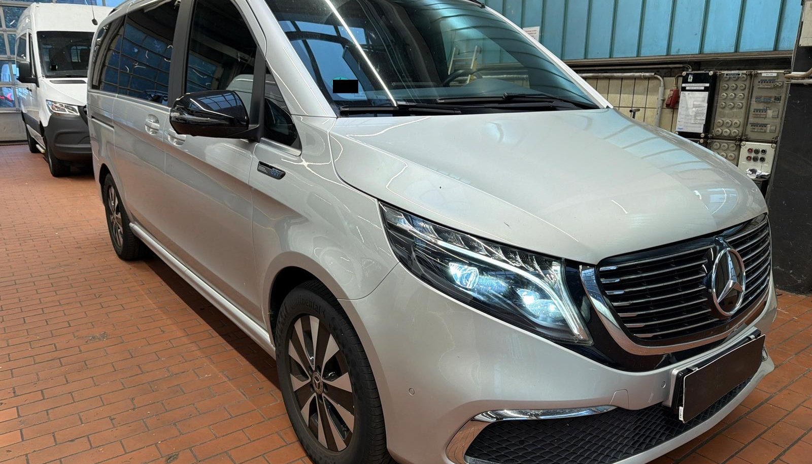 Mercedes-Benz EQV Avantgarde Advanced 9