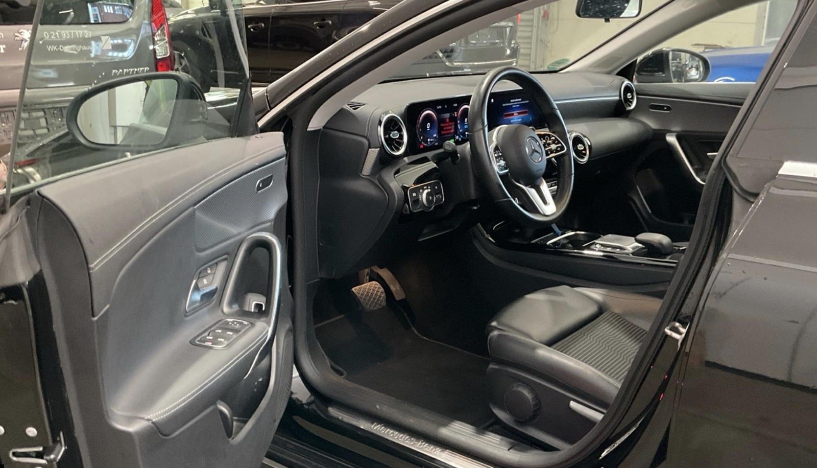 Mercedes-Benz CLA CLA 250 e (118.386) 3