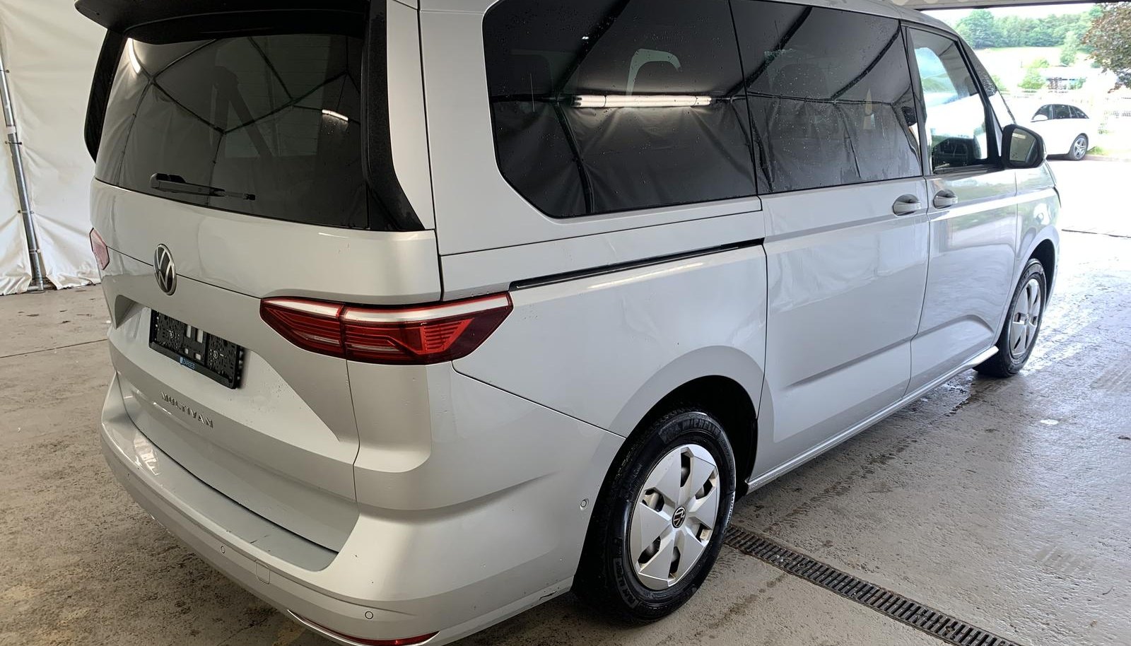 Volkswagen Multivan lang 6