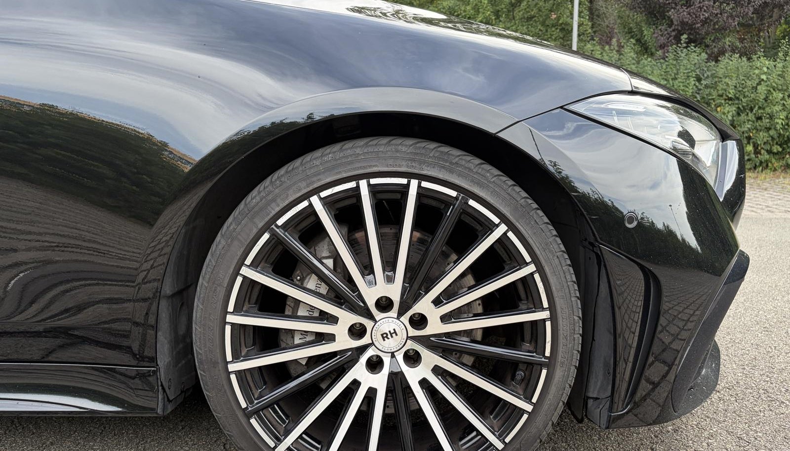Mercedes-Benz CLS AMG Line 4