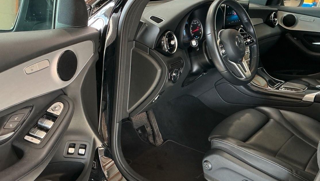 Mercedes-Benz GLC GLC 300 e 4Matic (253.953) 3