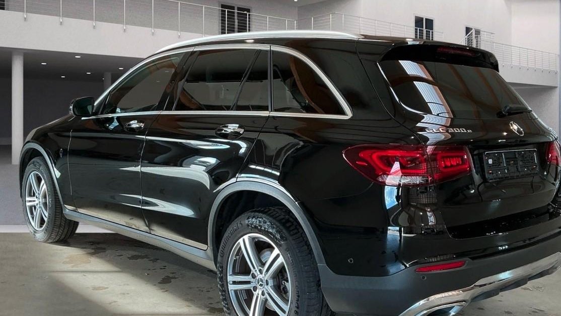 Mercedes-Benz GLC GLC 300 e 4Matic (253.953) 6