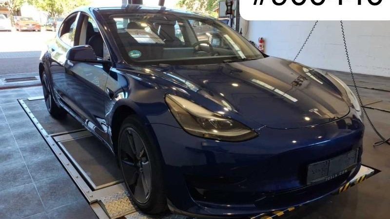 Tesla Model 3 Standard Range