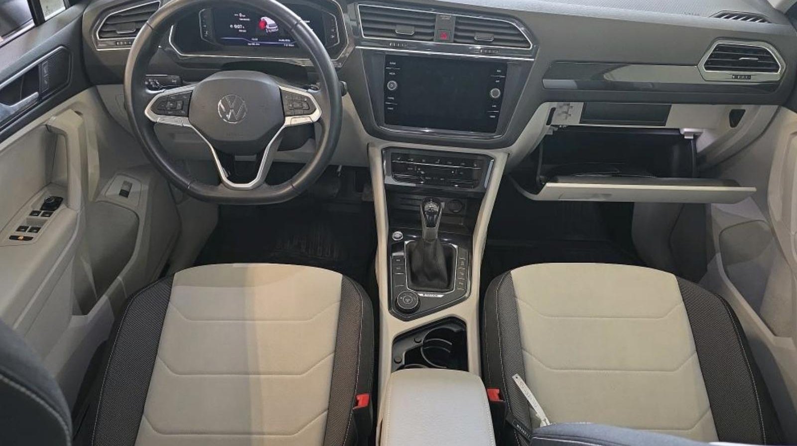 Volkswagen Tiguan Elegance 7