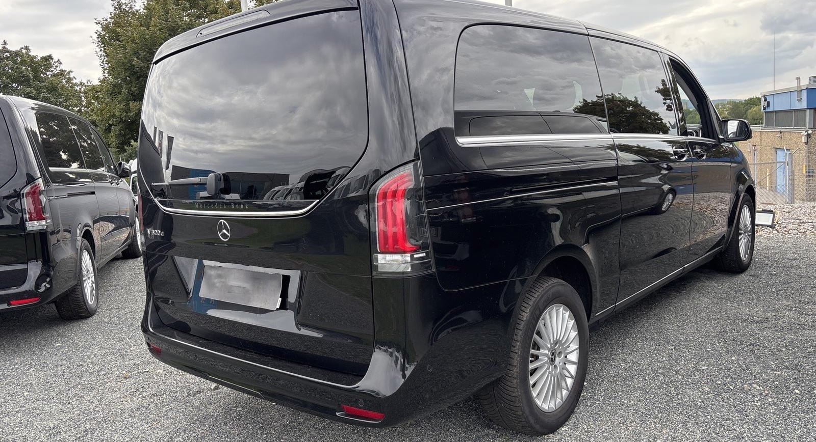 Mercedes-Benz V extralang AVANTGARDE 12