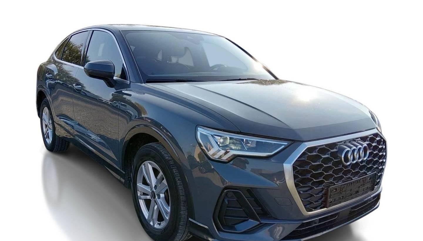 Audi Q3 35 TDI basis 10