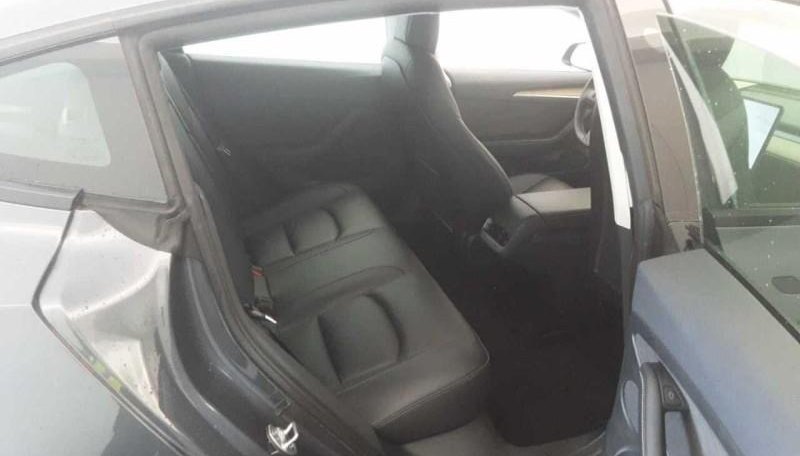 Tesla Model 3 Performance Dual AWD 10