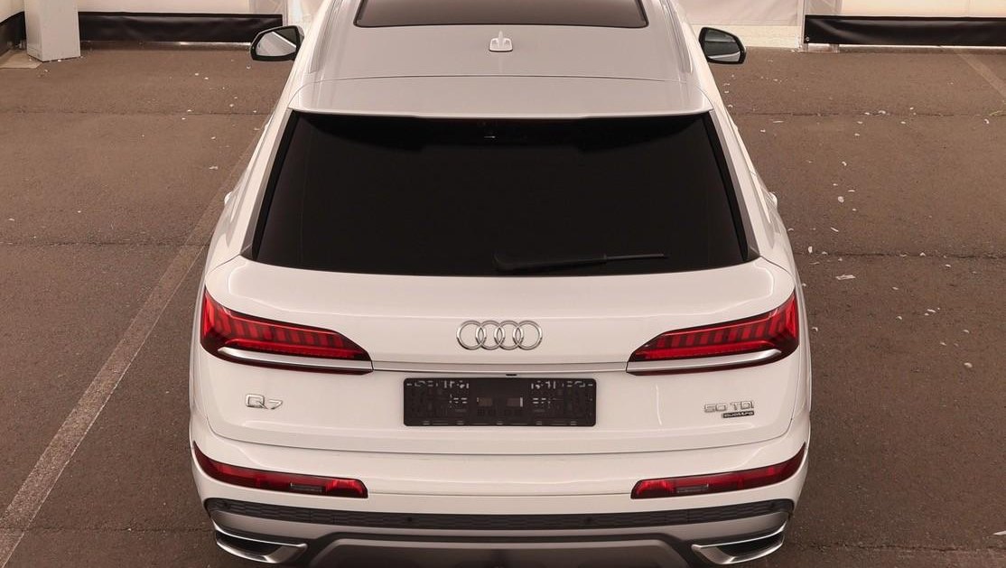 Audi Q7 S-Line 11