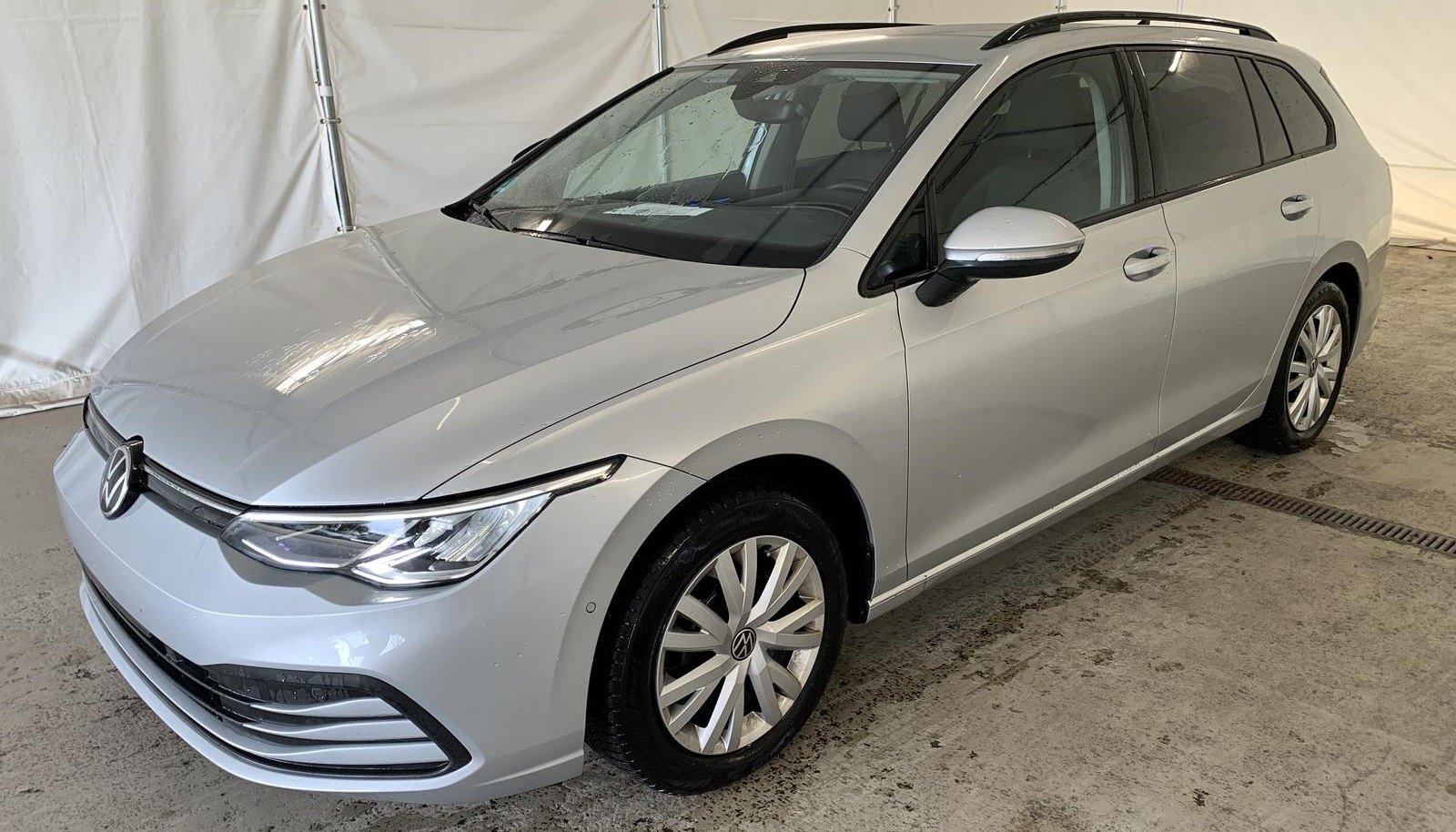 Volkswagen Golf Life