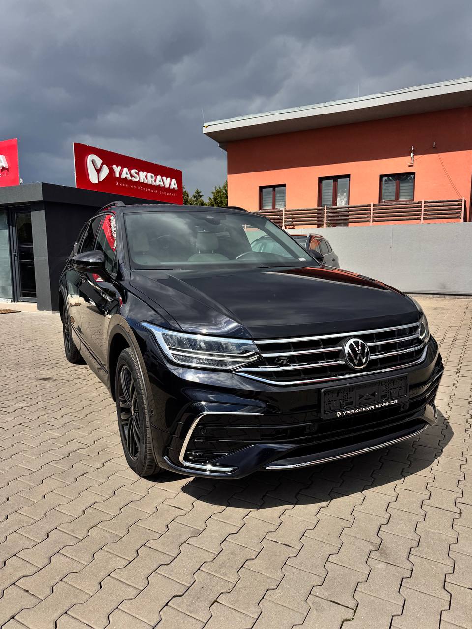 VW Tiguan R-line