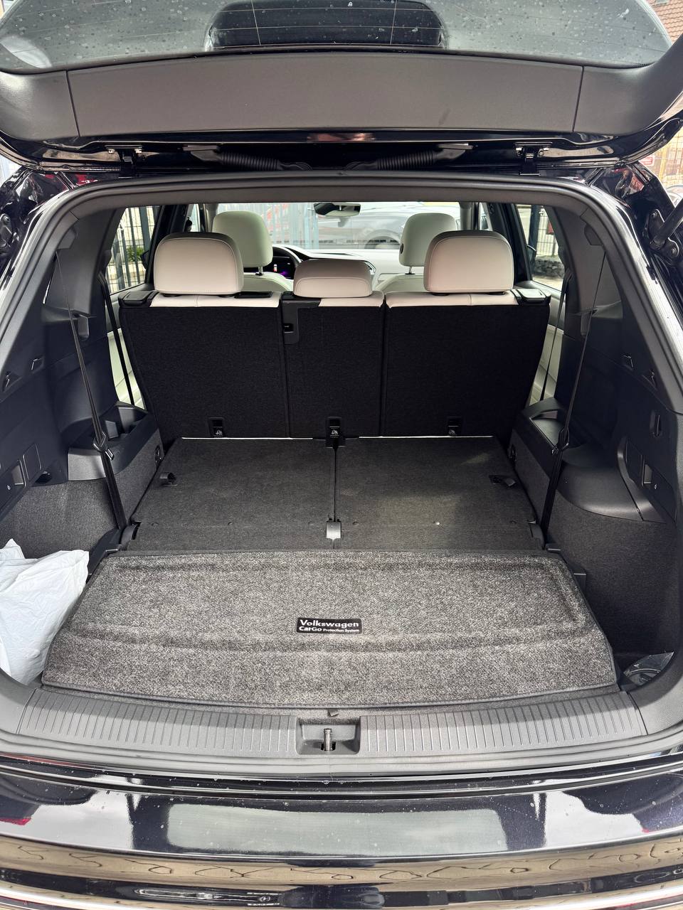 VW Tiguan R-line 13