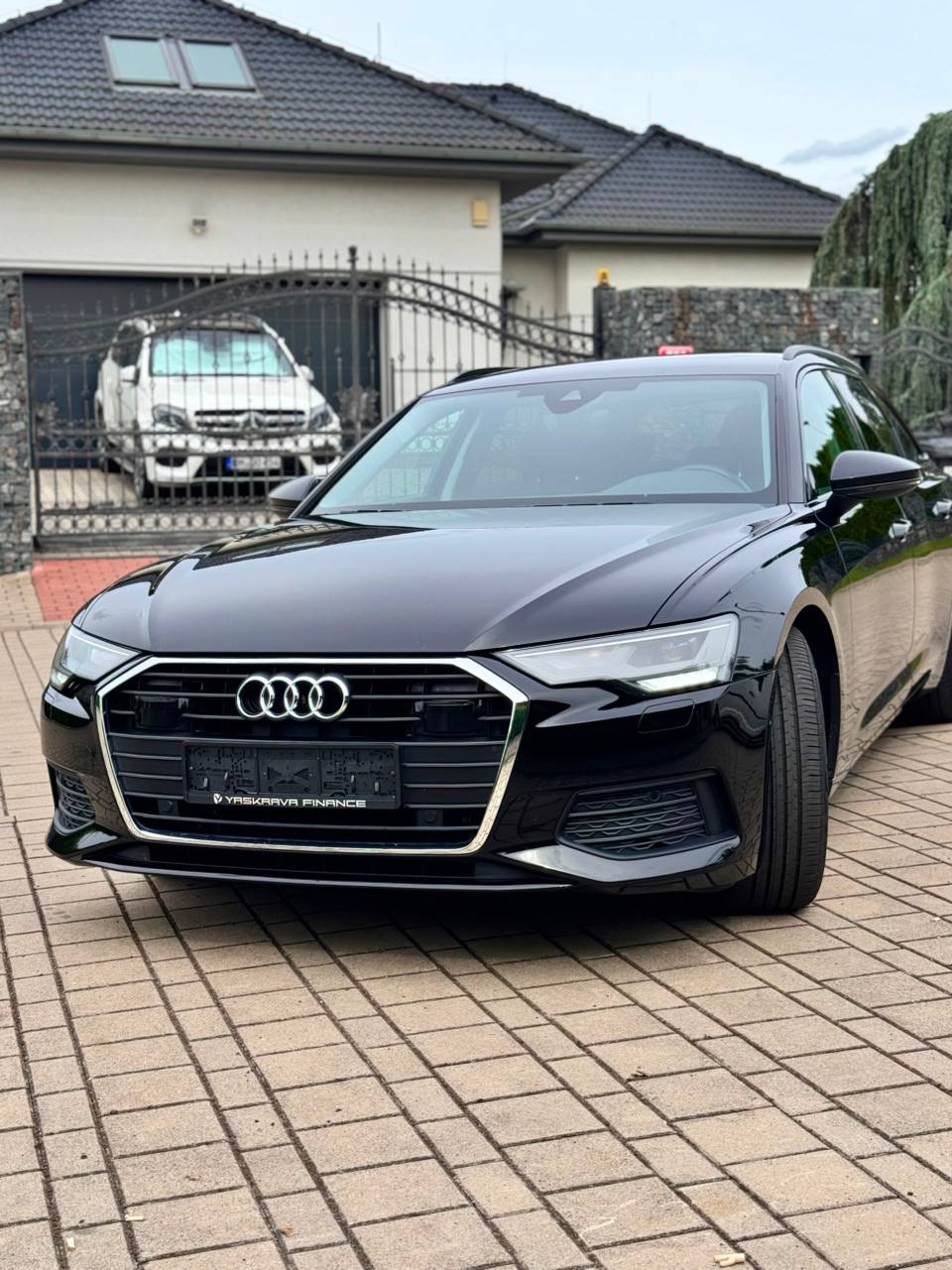Audi A6 Black Shadow Quattro 3