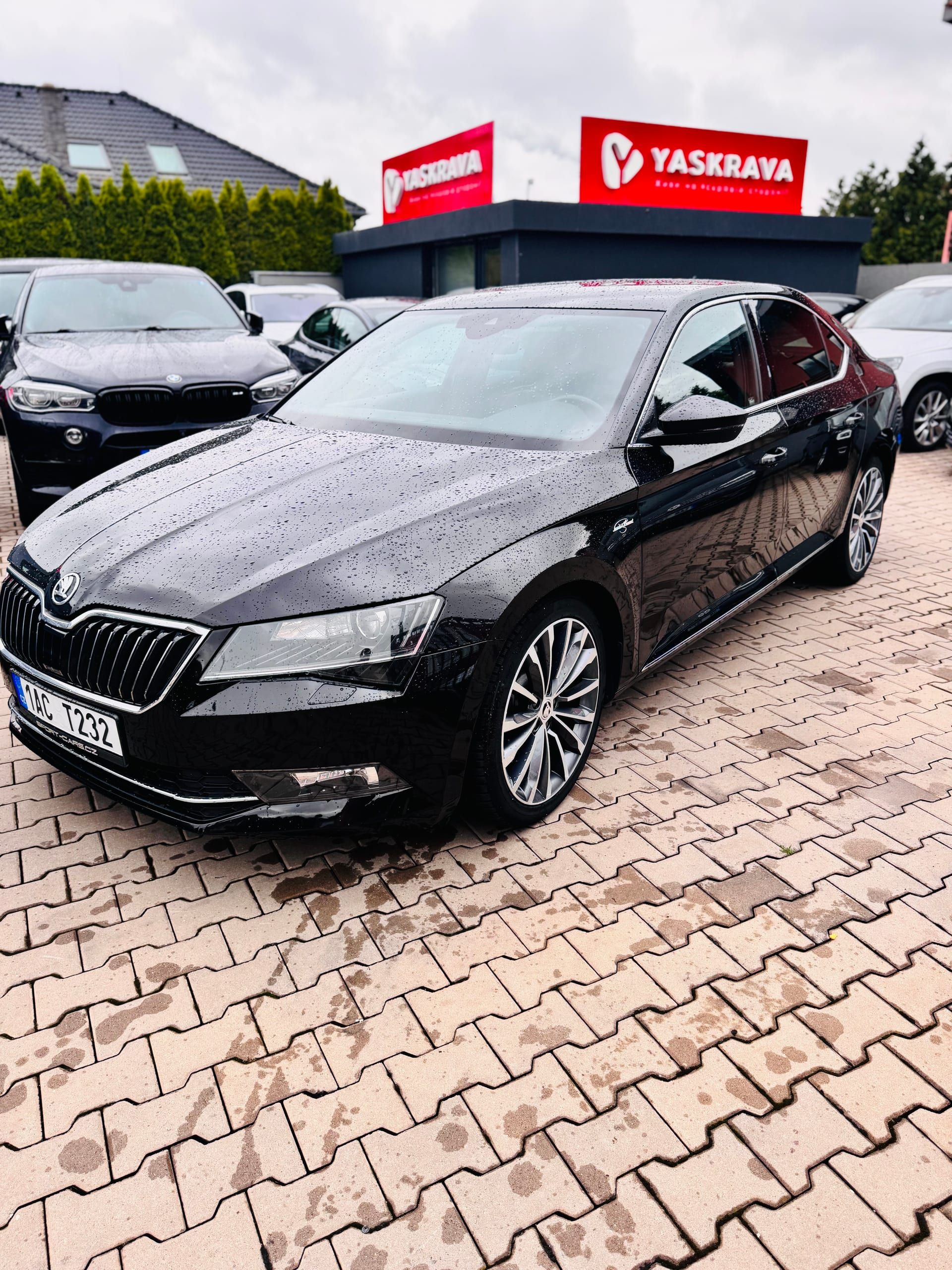 Škoda Superb 2