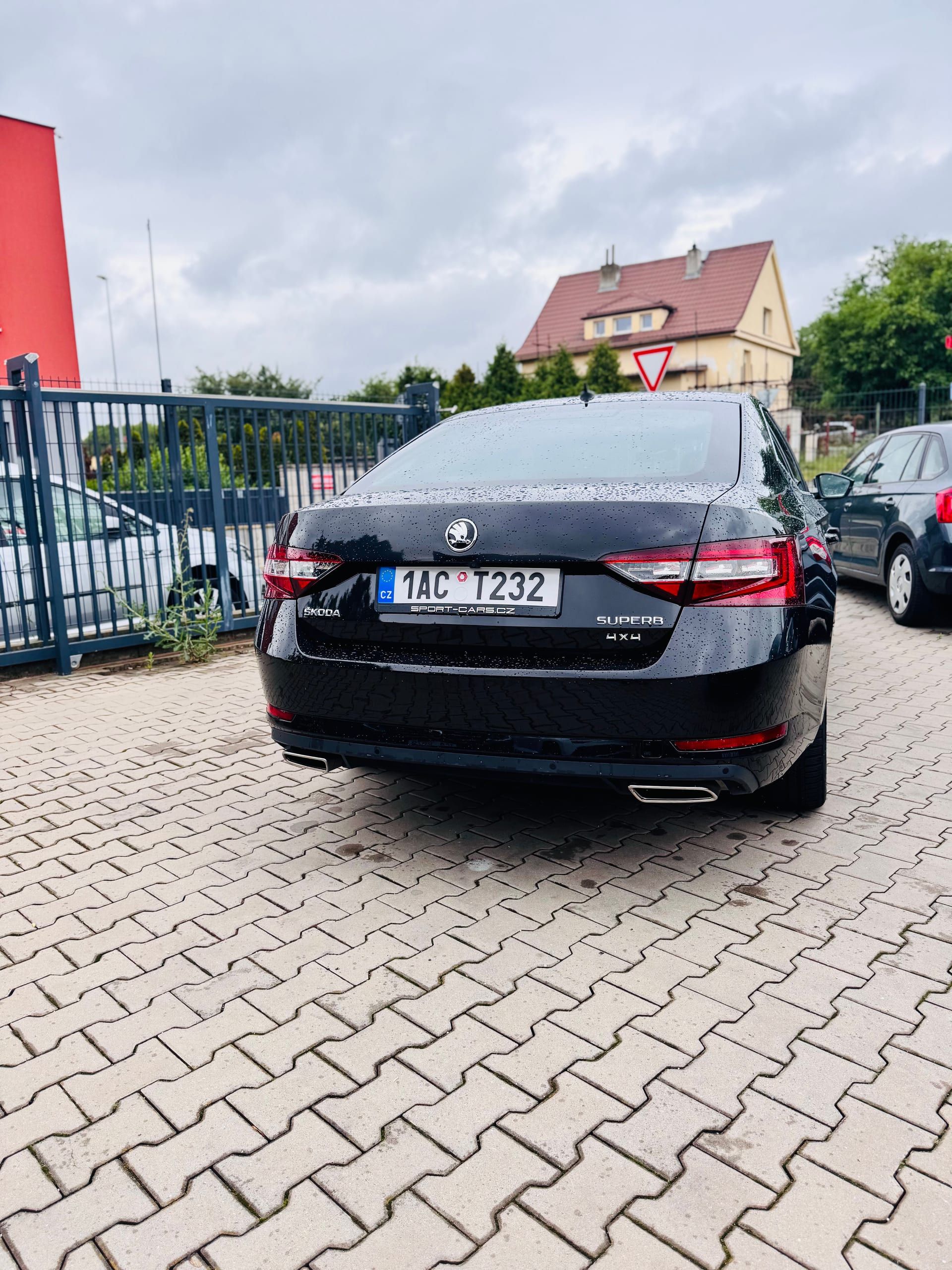 Škoda Superb 4