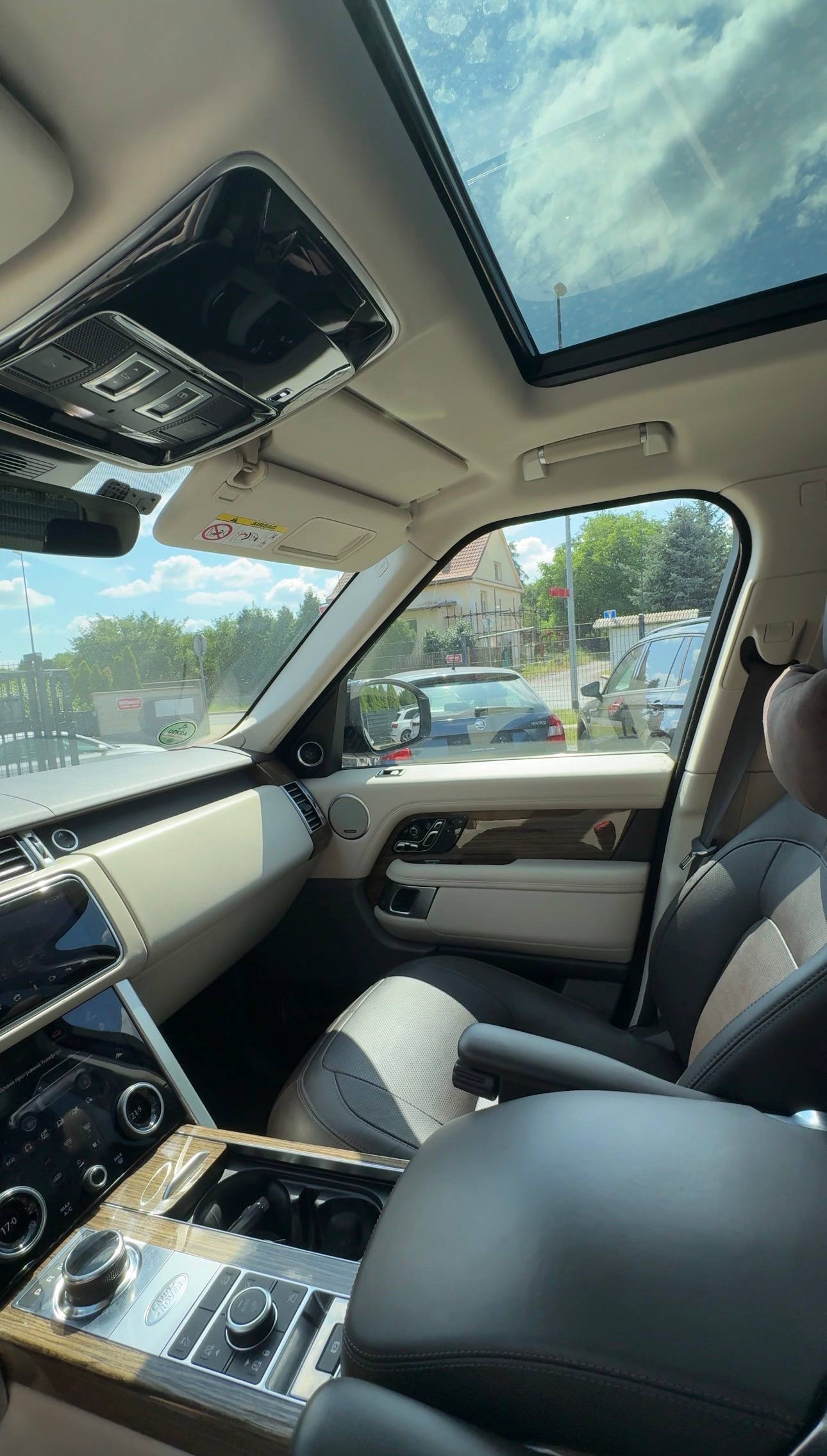 Land Rover Range Rover 13