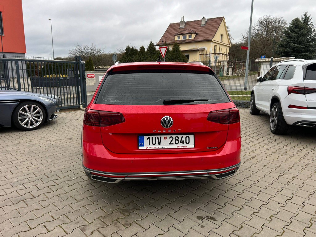 VW Passat Alltrack 4MOTION 12