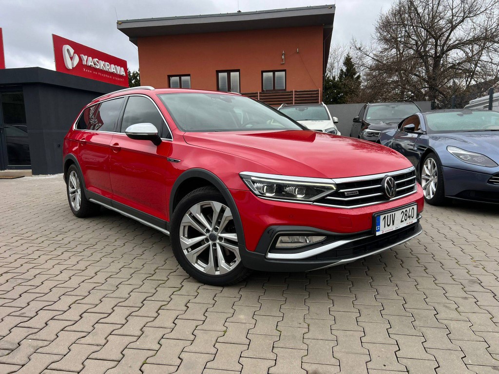 VW Passat Alltrack 4MOTION 16