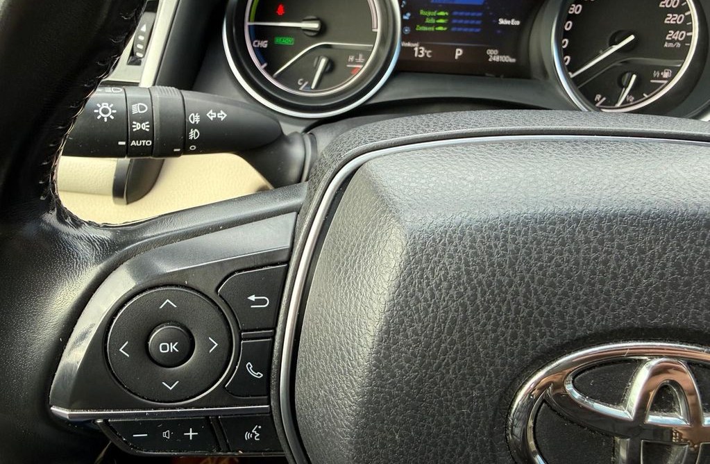 Toyota Camry 2.5 Hybrid 2019 17