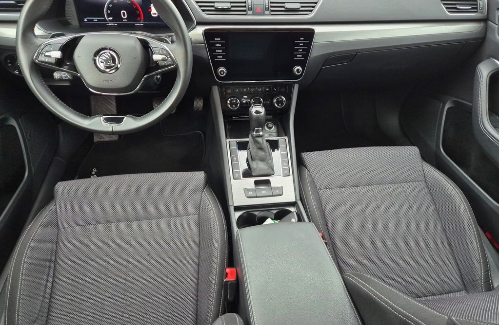 Škoda Superb 2.0 2023 15