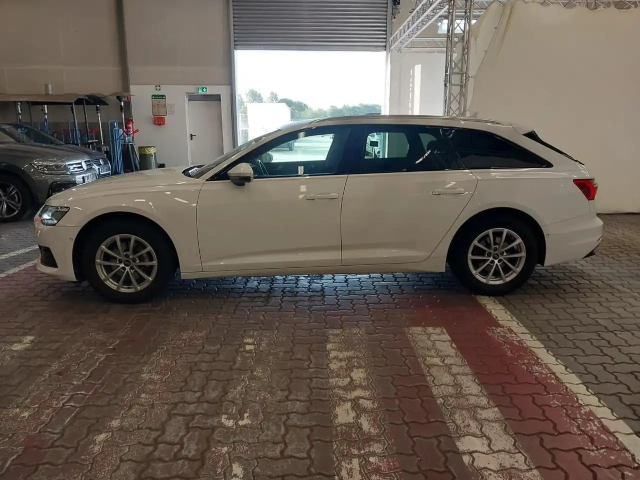 Audi A6 40 Kamera*ACC*LED*DAB*NaviTouch*4Zonen 7