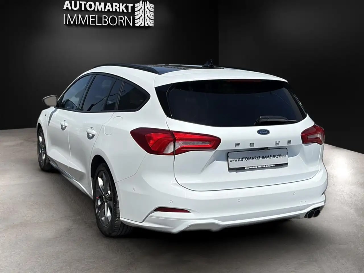 Ford Focus ST-Line Panorama*LED*AHK*Navi*17*Standheiz 6
