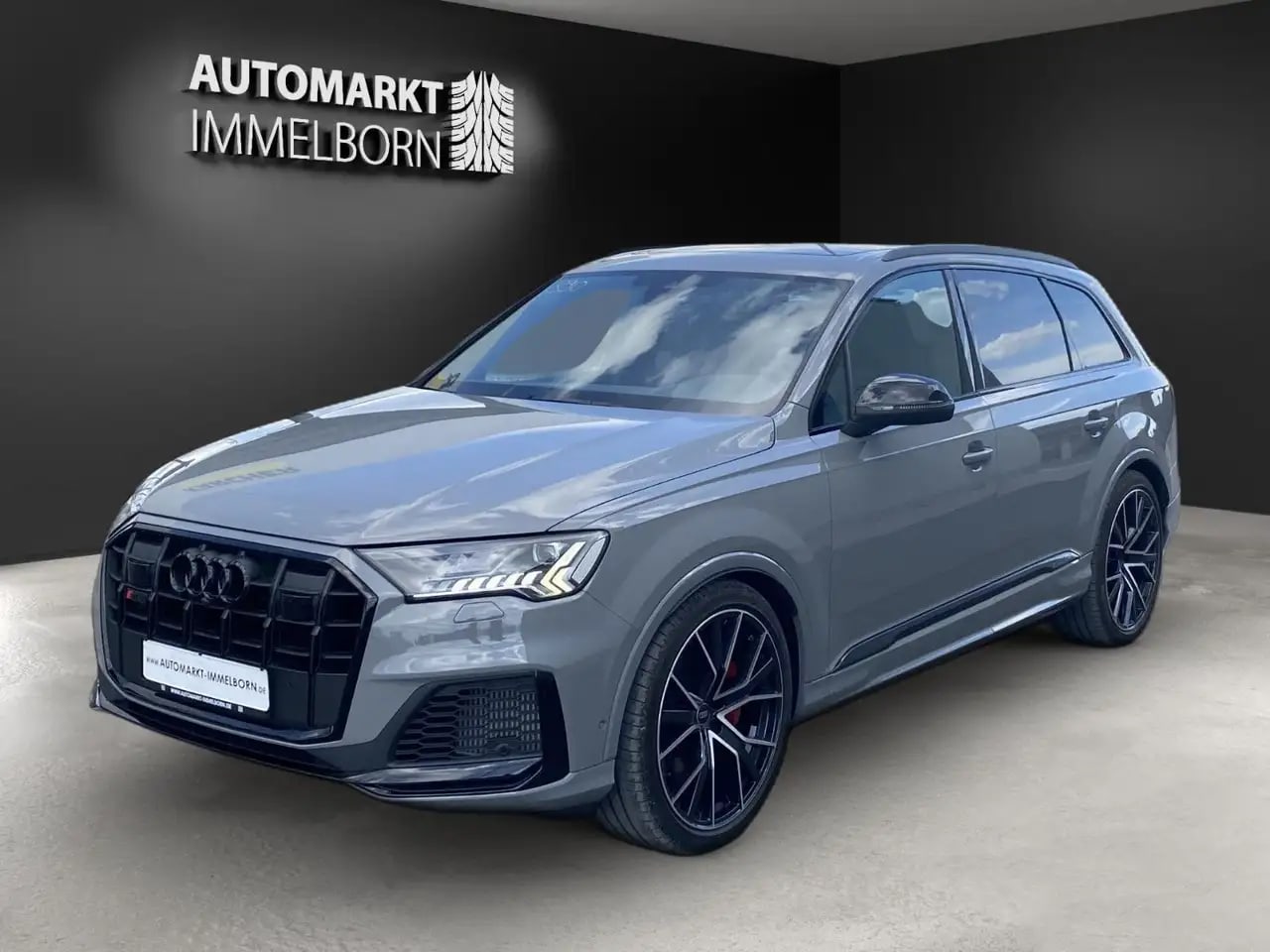 Audi SQ7 competition plus 7Sitz*Pano*Matrix*ACC*22 4