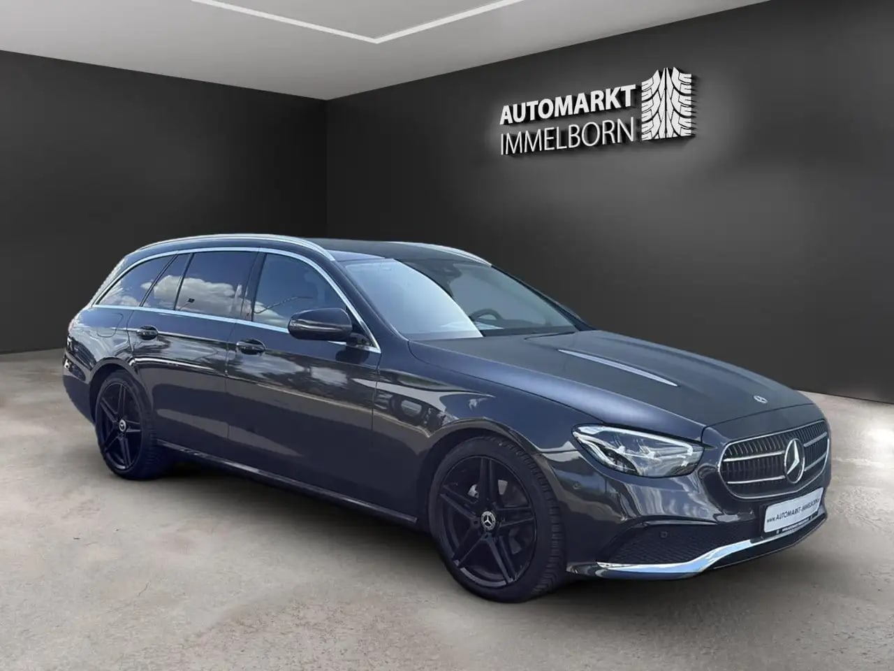 Mercedes-Benz E 200 d Kamera*LED*Leder*MBUXhigh+Navi*TW*Spur*V