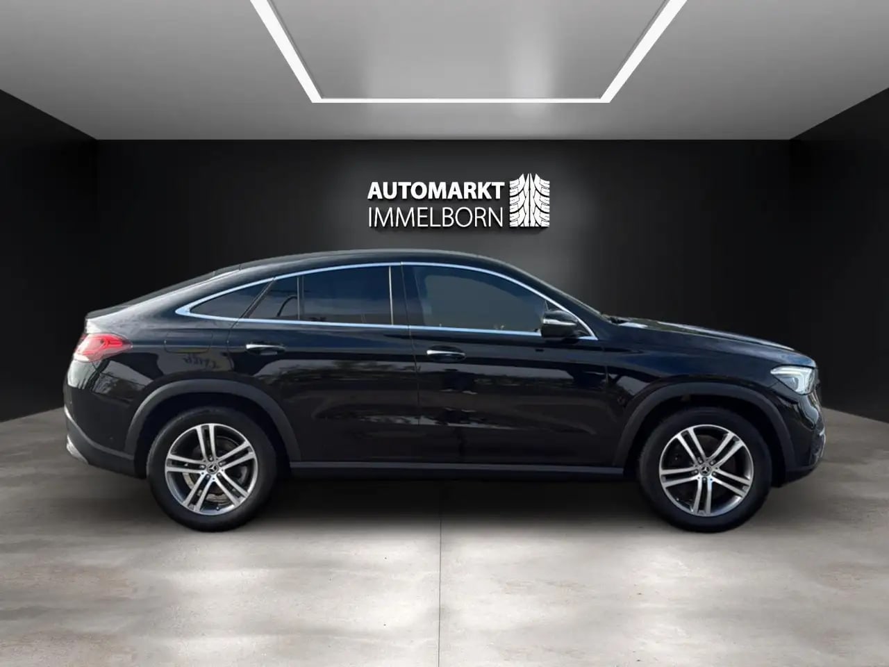 Mercedes-Benz GLE 400 d COUPE 20*Pano*360*Burmest*AHK*Distro 9