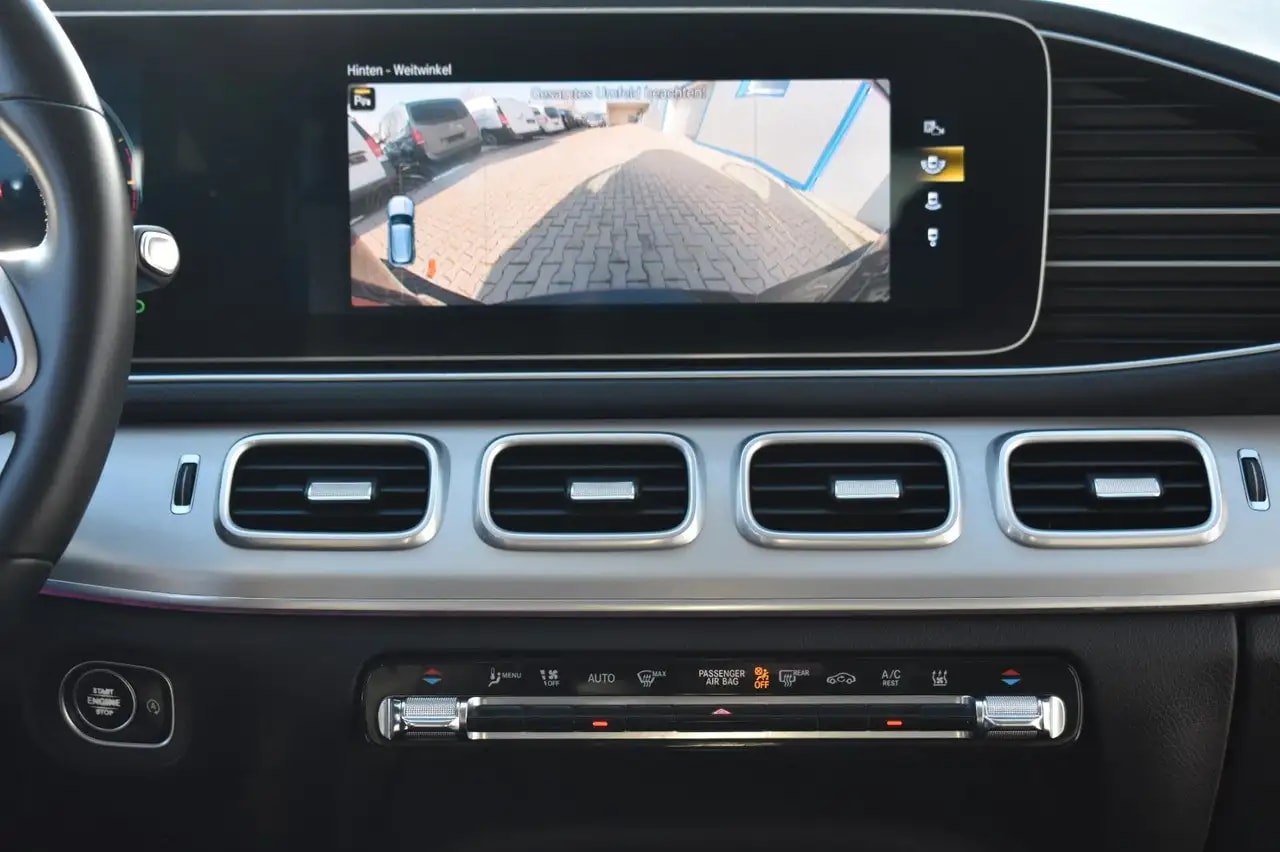 Mercedes-Benz GLE 300 d 4M 9G KAMERA MULTIBEAM LED AHK WEBASTO 20