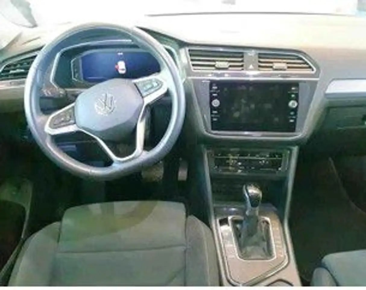 Volkswagen Tiguan Allspace Life Alcantara*7Sitz*Pano*HUD*AC 8