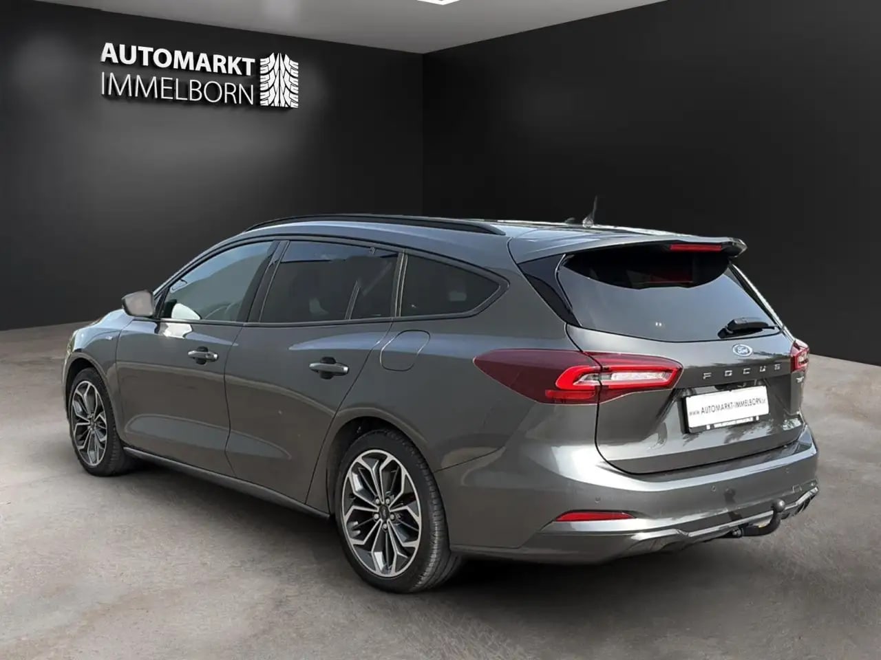 Ford Focus ST-Line Style AHK*Kamera*ACC*18*Matrix*Win 6