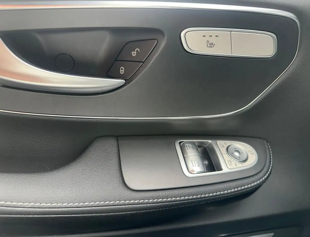 Mercedes-Benz V 250 V250 LANG AVANTG AMG-LINE PANO 7SITZ EL.TÜR 360° 12
